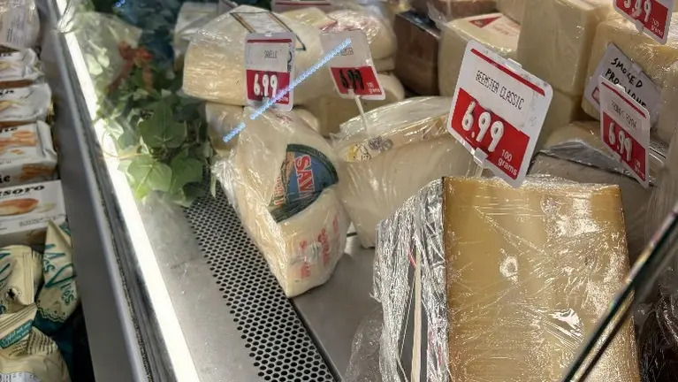 Prime Yonge Street Deli – Strong Takeout & Lunch Business