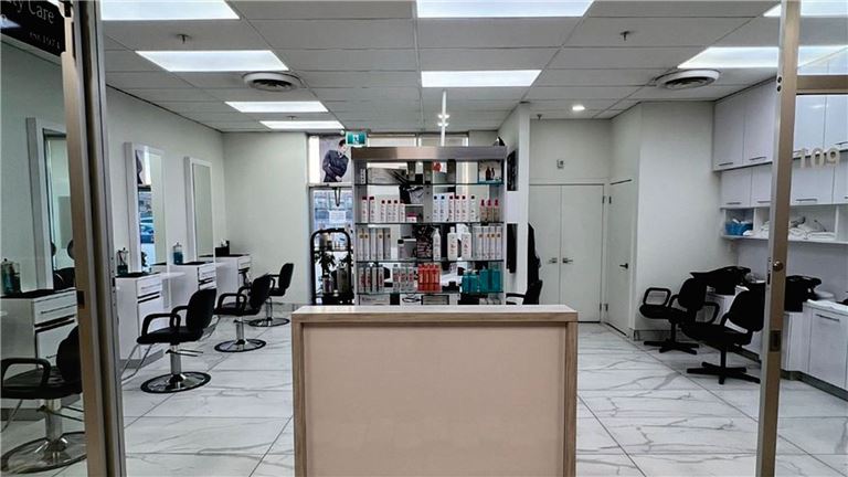 Outstanding Turnkey Investment Opportunity in a Prime Kipling & Rexdal